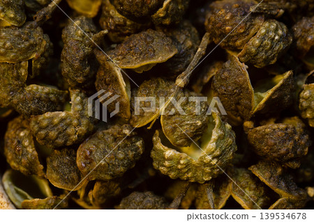 sichuan pepper 139534678