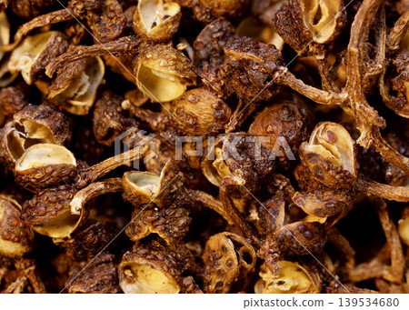 sichuan pepper 139534680