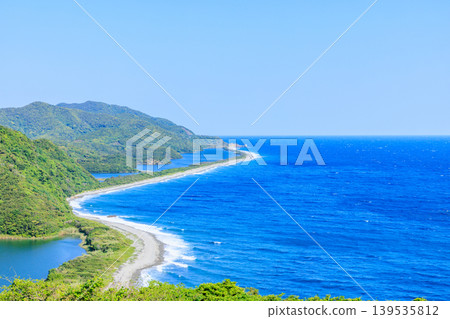 初夏時節，從長須濱展望台眺望鹿兒島縣薩摩仙台市 139535812