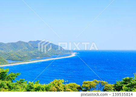 初夏時節，從桑崎展望台眺望鹿兒島縣薩摩仙台市 139535814