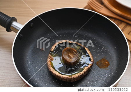 Portobello, add butter and bake. Portobello, add butter and bake. 139535922