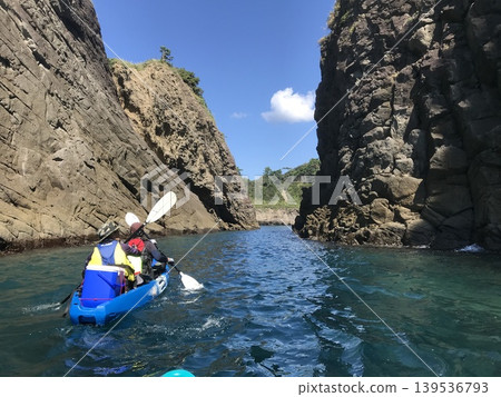 Nishi-Izu Kayaking 139536793