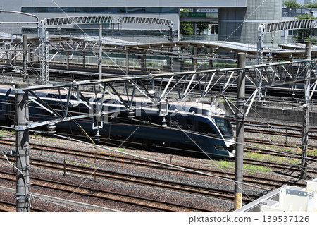 Electric train  139537126