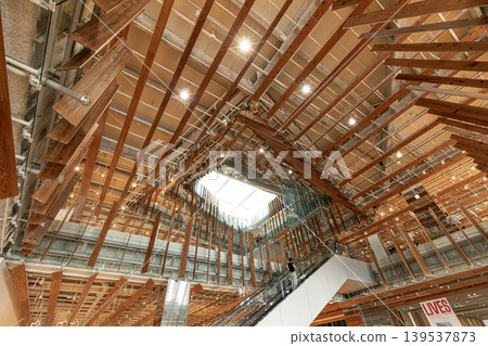 富山市圖書館內部景象 139537873