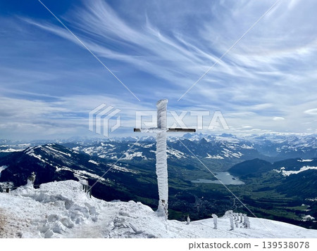 [Switzerland] A panoramic view of the Alps and lakes from the summit of Mount Rigi 139538078