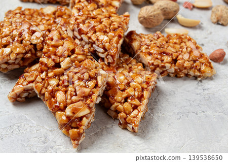 kozinaki with peanuts, dessert, gozinaki, traditional Georgian cuisine, no people, kozinaki with peanuts, dessert, gozinaki, traditional Georgian cuisine, no people, 139538650