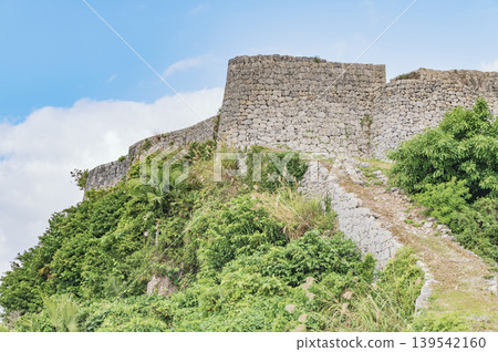 Okinawa Katsunori Castle Ruins 139542160
