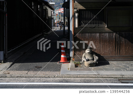 Old road buildings and alleys Old road buildings and alleys 139544256