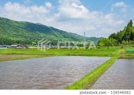 Rural landscape of the northern part of Lake Biwa: Rice paddies filled with water, Nishi-Asai-cho, Nagahama City, Shiga Prefecture Rural landscape of the northern part of Lake Biwa: Rice paddies filled with water, Nishi-Asai-cho, Nagahama City, Shiga Prefecture 139546981