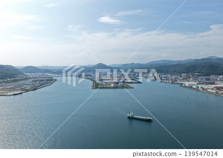 Aerial photograph showing the port and cargo ships of Mihara City, Hiroshima Prefecture. Aerial photograph showing the port and cargo ships of Mihara City, Hiroshima Prefecture. 139547014