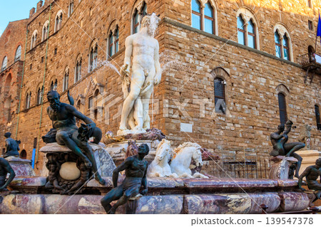 Fountain of Neptune in Florence, Italy Fountain of Neptune in Florence, Italy 139547378