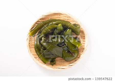 【三陸地區】鹽漬裙帶菜莖 【三陸地區】鹽漬裙帶菜莖 139547622