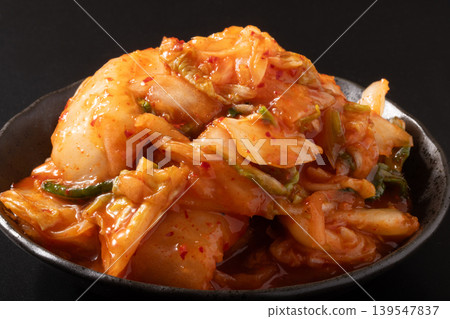 Chinese cabbage kimchi 139547837