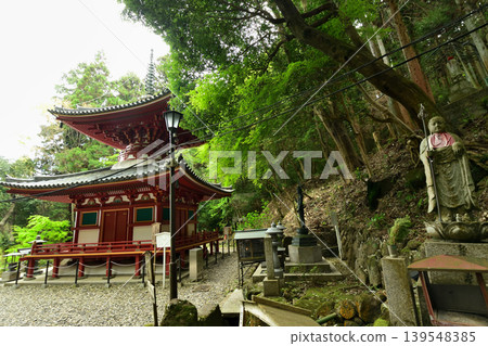 寶山寺（多寶塔）[奈良縣生駒市] 139548385