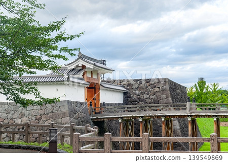 山形城遺址(山形縣山形市)的正門和木製大手橋 山形城遺址(山形縣山形市)的正門和木製大手橋 139549869