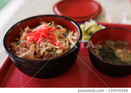 Grilled meat rice bowl at a retro Showa-era diner (Aomori Prefecture) Grilled meat rice bowl at a retro Showa-era diner (Aomori Prefecture) 139550160