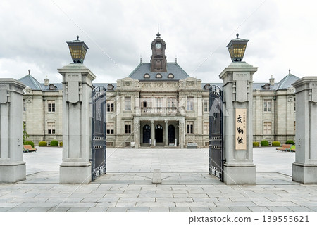 The imposing main gate and magnificent stone architecture of Bunshokan (former Yamagata Prefectural Government Building) (Yamagata City, Yamagata Prefecture) The imposing main gate and magnificent stone architecture of Bunshokan (former Yamagata Prefectural Government Building) (Yamagata City, Yamagata Prefecture) 139555621