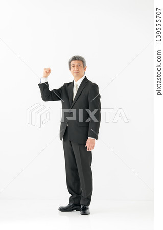 男性，商務，全身照，勝利姿勢 139555707