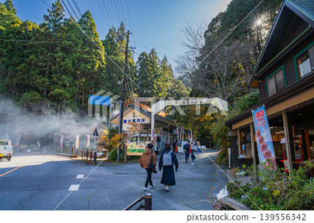 Scenery of Kuragari Valley in Okazaki City (Aichi Prefecture) Scenery of Kuragari Valley in Okazaki City (Aichi Prefecture) 139556342