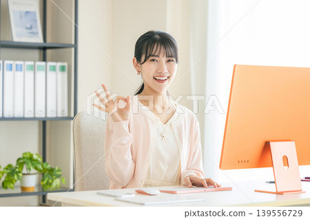 Female office worker Female office worker 139556729