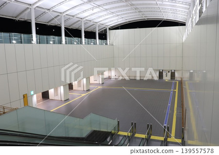 夢島站廣場 夢島站廣場 139557578
