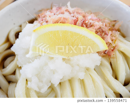 冷凍烏冬面和冷面 139558471