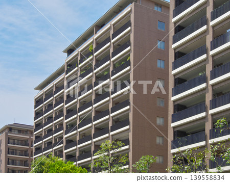 Luxury apartments in Hiroo surrounded by lush greenery: Urban landscape (April 2026) Luxury apartments in Hiroo surrounded by lush greenery: Urban landscape (April 2026) 139558834