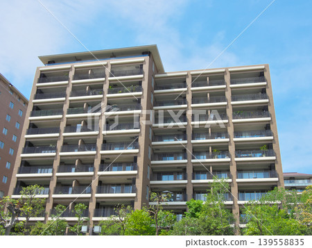 Luxury apartments in Hiroo surrounded by lush greenery: Urban landscape (April 2026) Luxury apartments in Hiroo surrounded by lush greenery: Urban landscape (April 2026) 139558835
