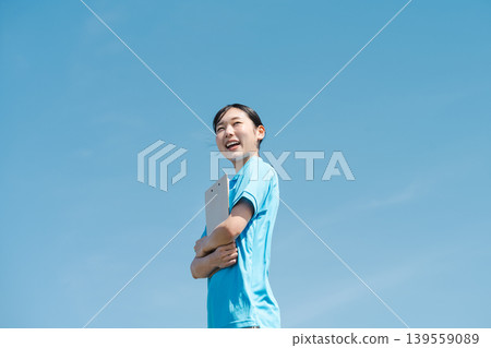 年輕女護理師的肖像 年輕女護理師的肖像 139559089