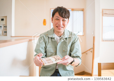 40多歲的工人 40多歲的工人 139563642