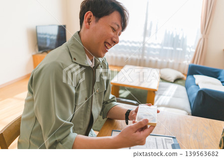 40多歲的工人 40多歲的工人 139563682