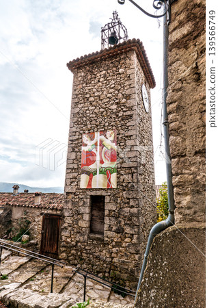 The narrow streets of the old village Trigance in Provence, France 139566749