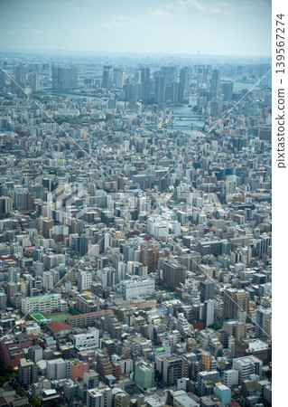 densely packed city streets densely packed city streets 139567274