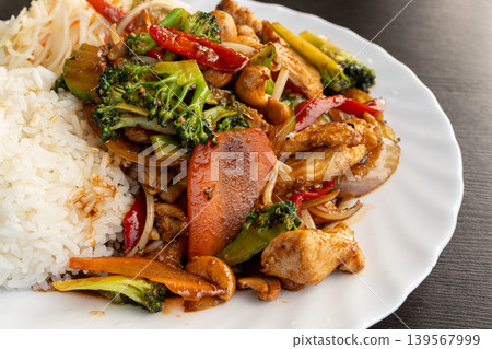 Kung Pao Cashew Chicken Closeup, Thai Stir-fried Chicken Fillet Kung Pao Cashew Chicken Closeup, Thai Stir-fried Chicken Fillet 139567999