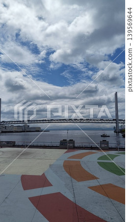 橫跨海峽的懸索橋 橫跨海峽的懸索橋 139569644
