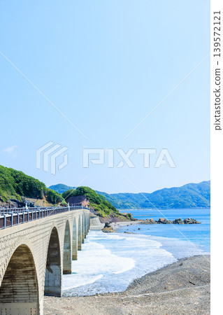 Kanoko Ohashi Bridge in early summer, Satsumasendai City, Kagoshima Prefecture Kanoko Ohashi Bridge in early summer, Satsumasendai City, Kagoshima Prefecture 139572121