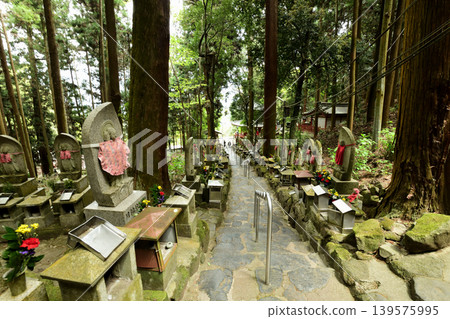 寶山寺（奧之院進路）[奈良縣生駒市] 139575995