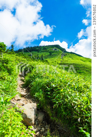 夏季攀登岩須岳（從諾基里到岩須嶽山頂） 139576802