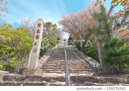 [高屋神社主殿的參拜路線]香川縣觀音市高屋町 139578362