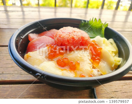 在戶外享用新鮮海鮮飯-可外帶 在戶外享用新鮮海鮮飯-可外帶 139579937