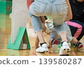 [Nursery school sports day with mom] 139580287