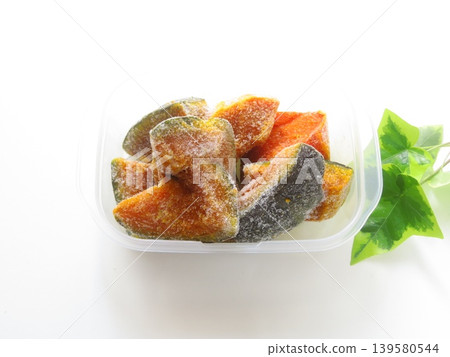 Frozen pumpkin Frozen pumpkin 139580544