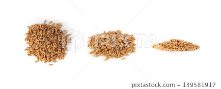 Wheat Grains Isolated, Barley Pile Wheat Grains Isolated, Barley Pile 139581917