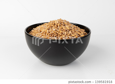 Wheat Grains Isolated, Barley Pile Wheat Grains Isolated, Barley Pile 139581918