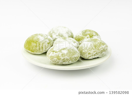 Matcha mochi rice cake, green tea daifuku, Japanese traditional dessert, round wagashi 139582098