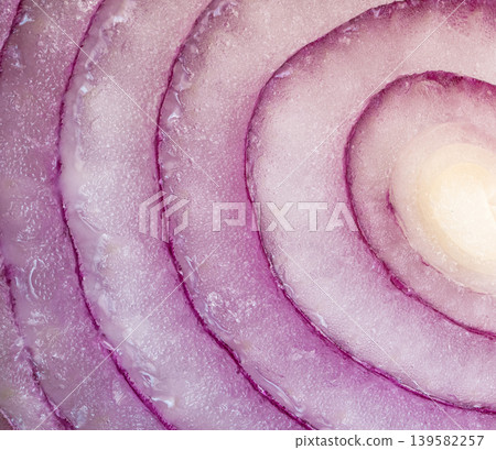 Red onion cut macro texture, purple onion slice Red onion cut macro texture, purple onion slice 139582257