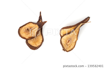 Dry pear slices isolated, dried apple chips, healthy fruit snack 139582401