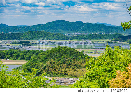 View from the Akagami-yama (Tarobo-yama) observation deck, Higashiomi City, Shiga Prefecture View from the Akagami-yama (Tarobo-yama) observation deck, Higashiomi City, Shiga Prefecture 139583011