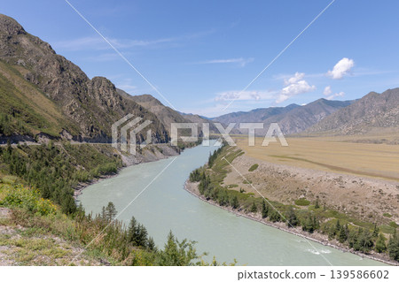 Scenic Chuysky Trakt road above the Katun River valley in Altai Mountains 139586602