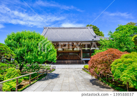 Kansenji Temple, Suginami Ward, Tokyo. Main Hall. Founded by Imagawa Ujizane. Soto Zen sect. Historic Site of Tokyo. 139588037